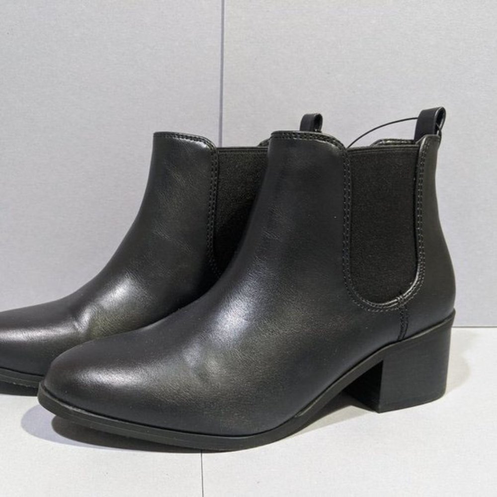 BRAND NEW A New Day Women's Ellie Chelsea Boots